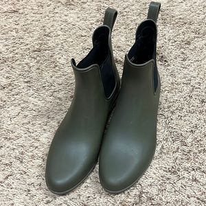 A New Day Ankle Green Rain Boot